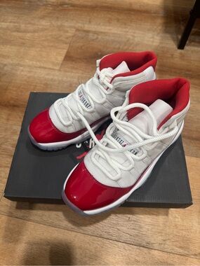 Jordan 11 cherry red